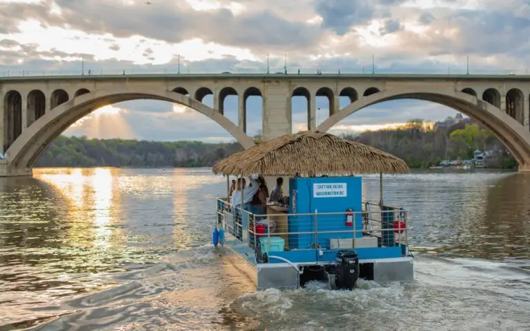 Washington DC Tiki Boat tour of Georgetown. Private cruise. Potomac Tiki Club by Sea Suite Cruises.