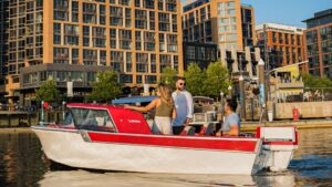 Washington DC Retro Boat Rentals by Sea Suite Cruises.