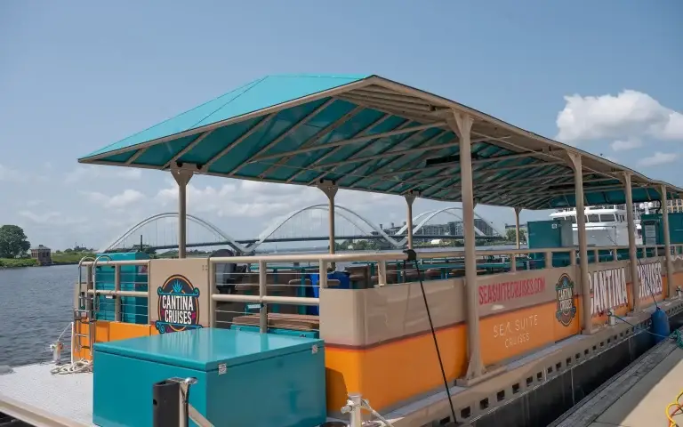 Cantina Cruises-Wrap Photoshoot (14)