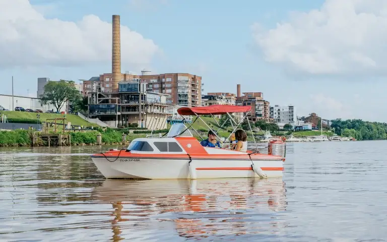 Retro-Boat-Rentals-RVA-Dottie (3)