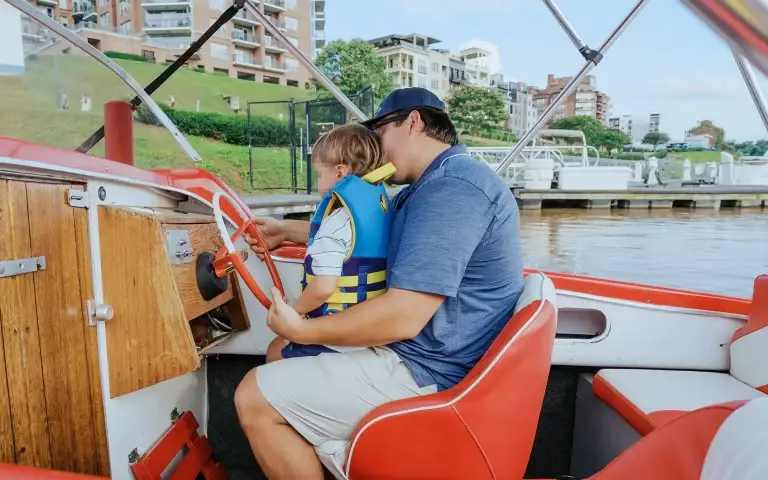 Retro-Boat-Rentals-RVA-Dottie (7)