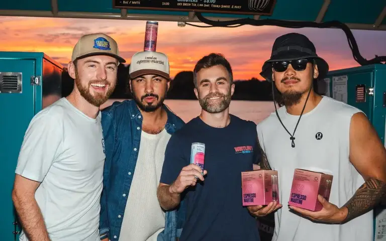 Sea-Suite-Cruises-Cantina-Cruises-DC-17C-(9)-min