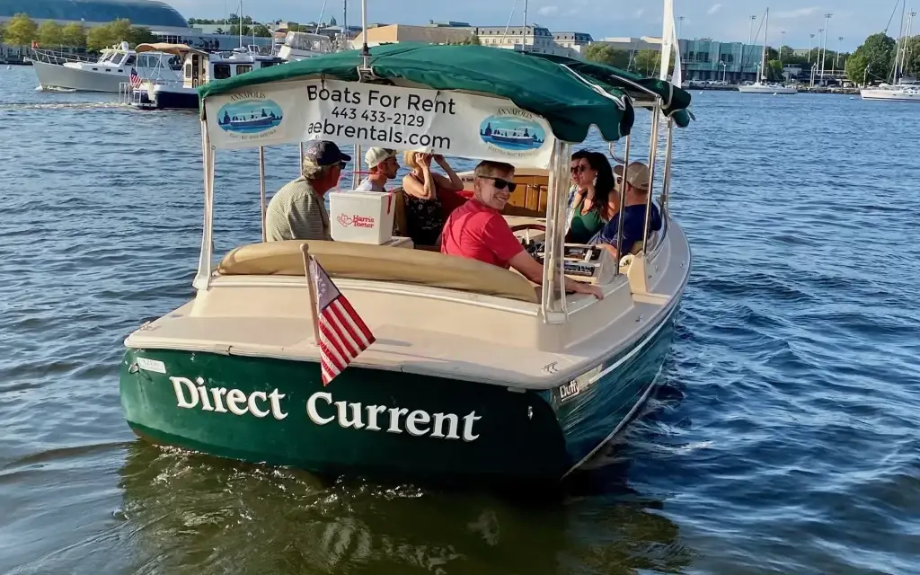 Sea-Suite-Cruises-Electric-Duffy-Boats-Annapolis-MD-(2)-min