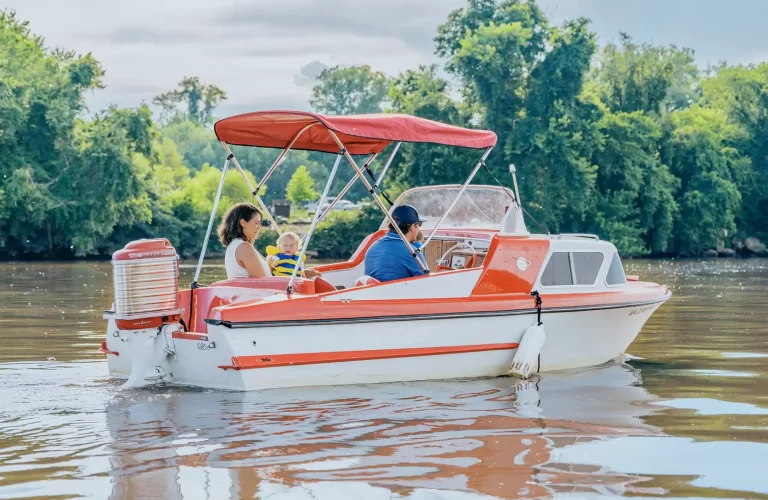 Retro-Boat-Rentals-RVA-Dottie (2)