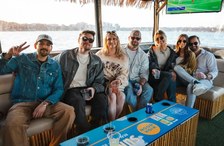 Sea-Suite-Cruises-Party-Boats-1B-(3)-min