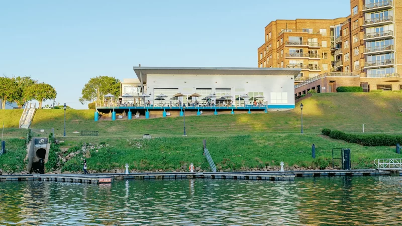 Sea-Suite-Cruises-Party-Boats-RVA-18A-(4)-min