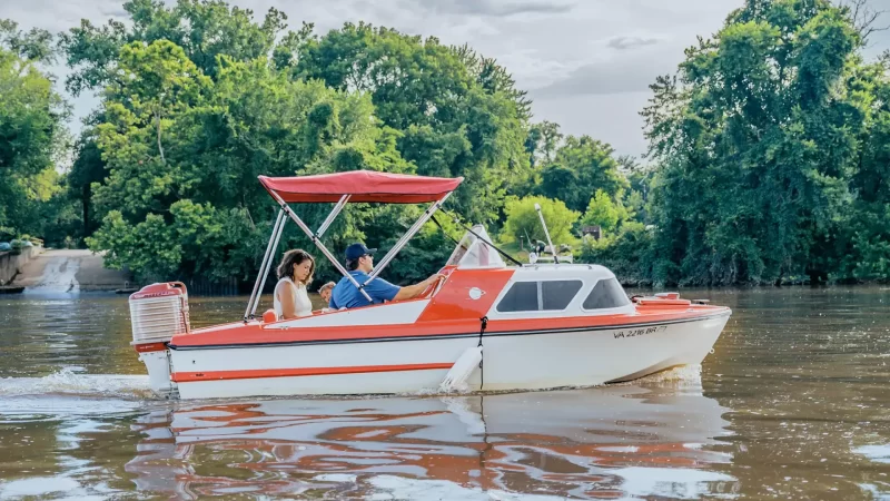 Sea-Suite-Cruises-Retro-Boats-RVA-18B-(3)-min